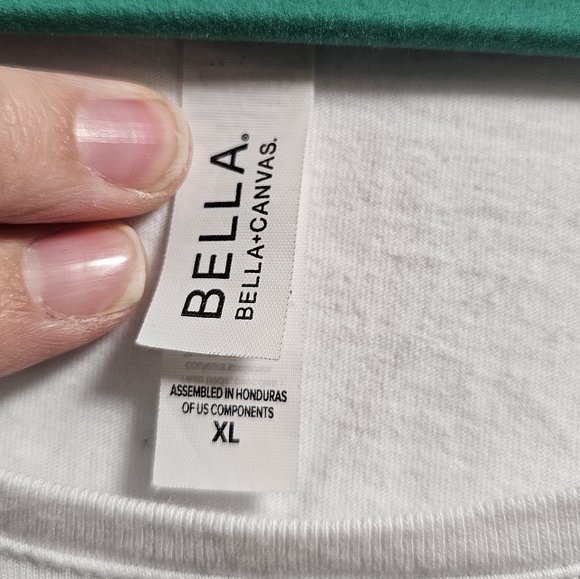 Redbubble Relaxed Fit White Tee - F🎗CK CANCER - XL - Picture 5 of 5